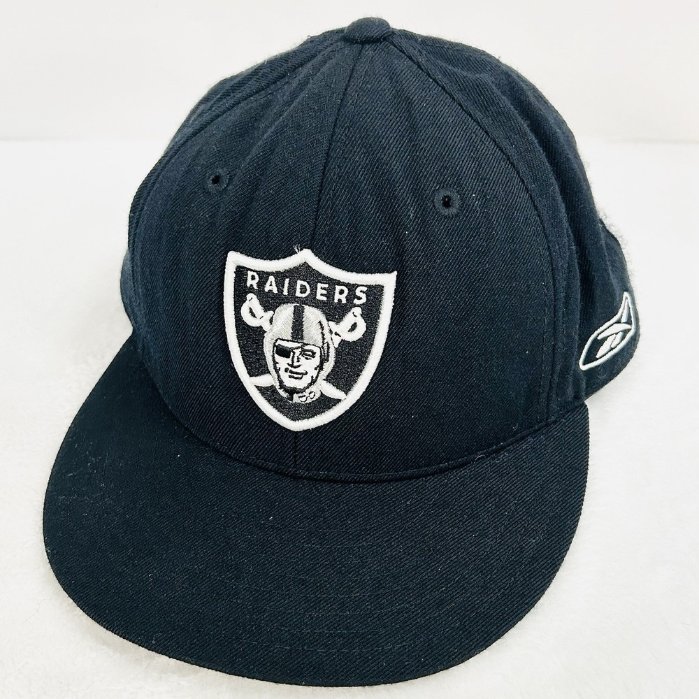 Reebok Oakland Raiders Authentic Sideline‎ Fitted Hat Cap 7 3/8 Black NFL